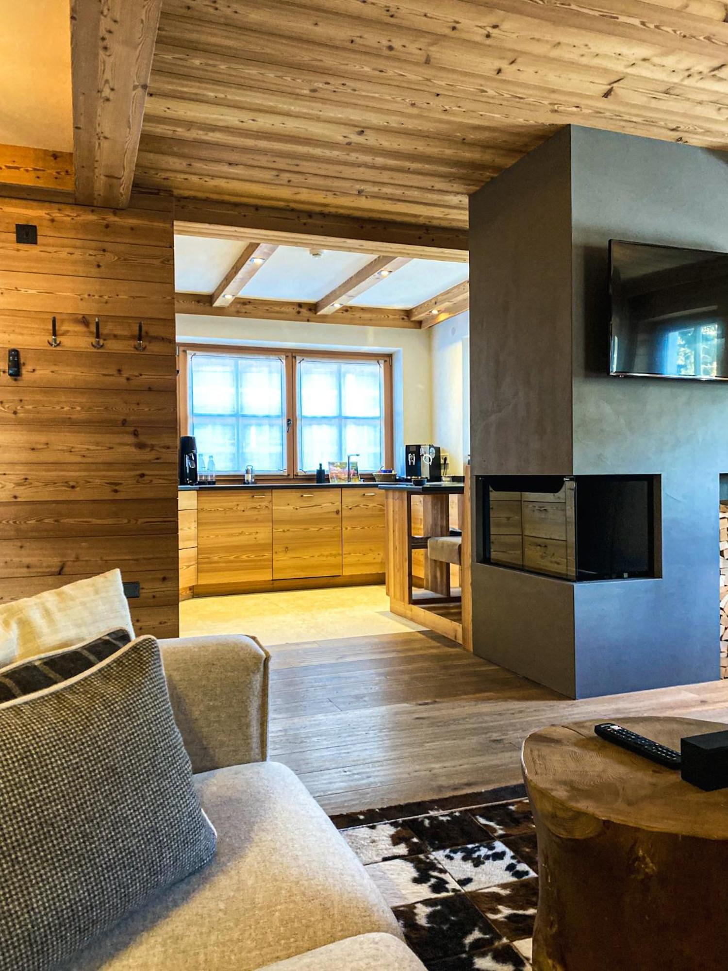 Liondes Chalets San Vigilio Di Marebbe Exterior photo