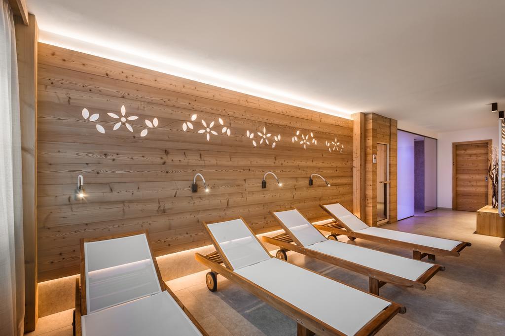 Liondes Chalets San Vigilio Di Marebbe Exterior photo